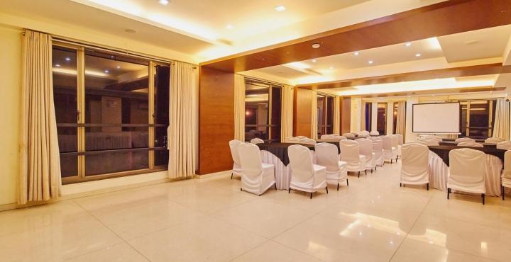 Treebo Trend Hotel Parker Ahmadabad Zewnętrze zdjęcie