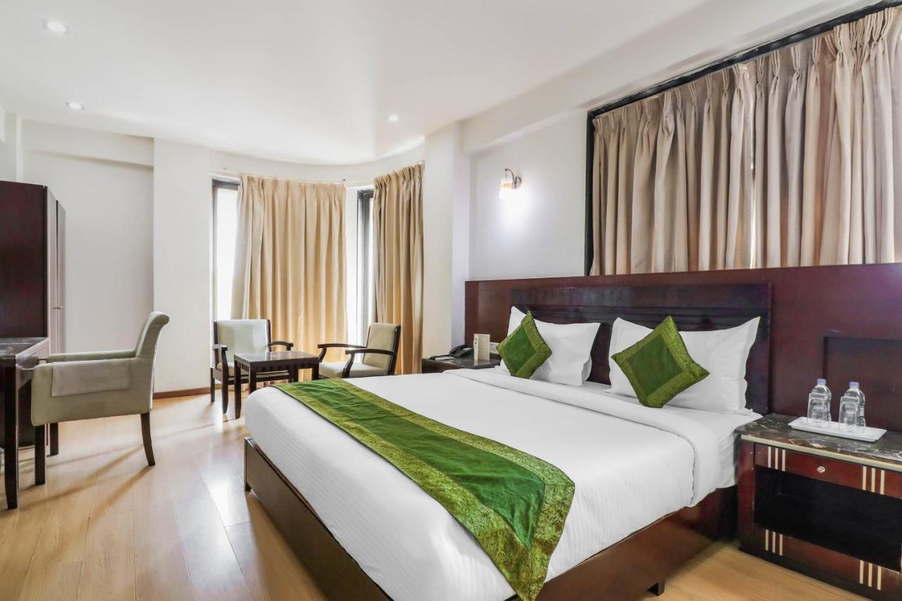Treebo Trend Hotel Parker Ahmadabad Zewnętrze zdjęcie