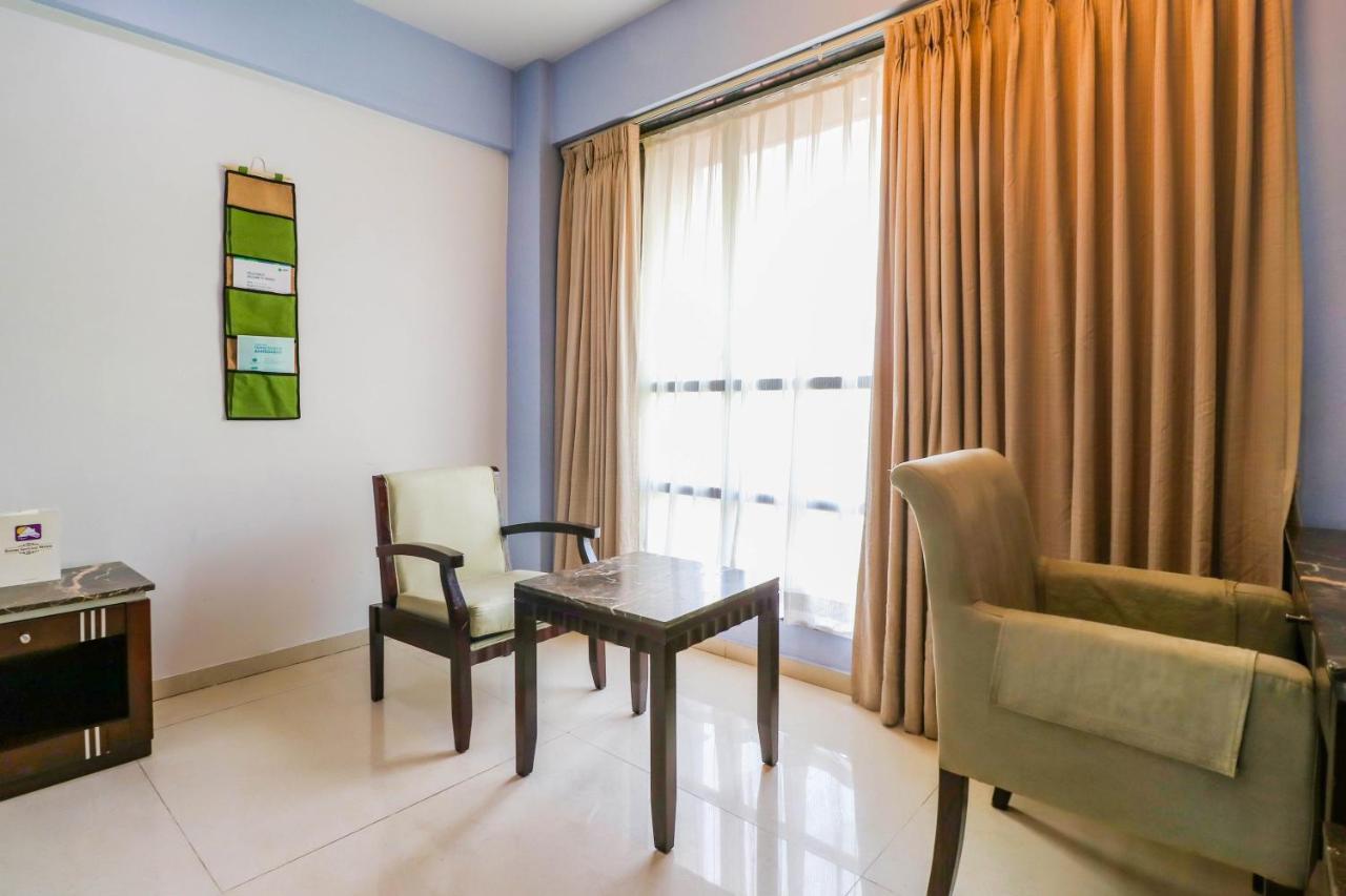 Treebo Trend Hotel Parker Ahmadabad Zewnętrze zdjęcie